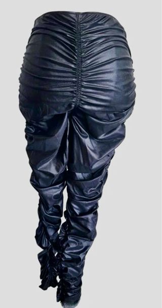 Leggings cuero negro fruncidos