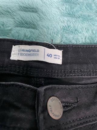 Pantalón vaquero negro