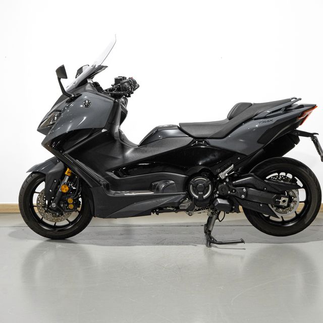 YAMAHA TMAX 560 TECH MAX