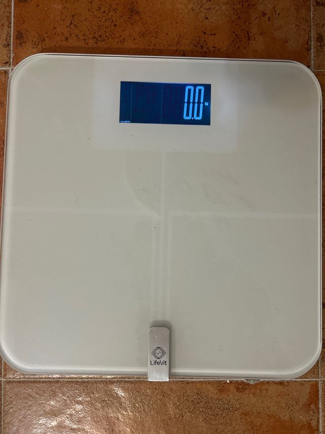 Báscula digital Lifevit