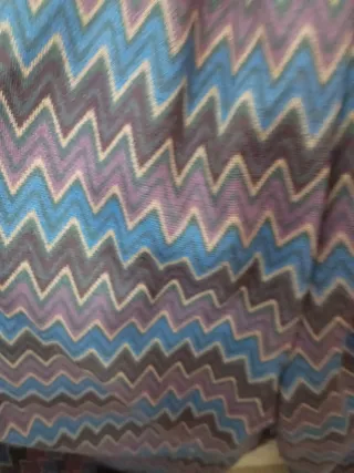 Pantalón palazzo Naelle azul y morado