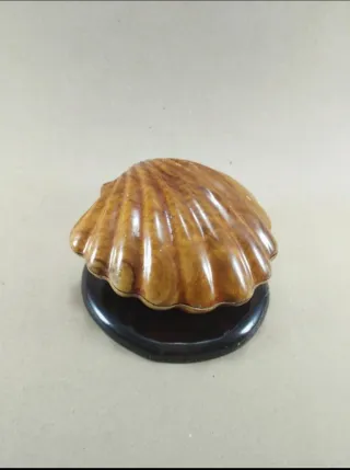 Joyero madera tallada con base