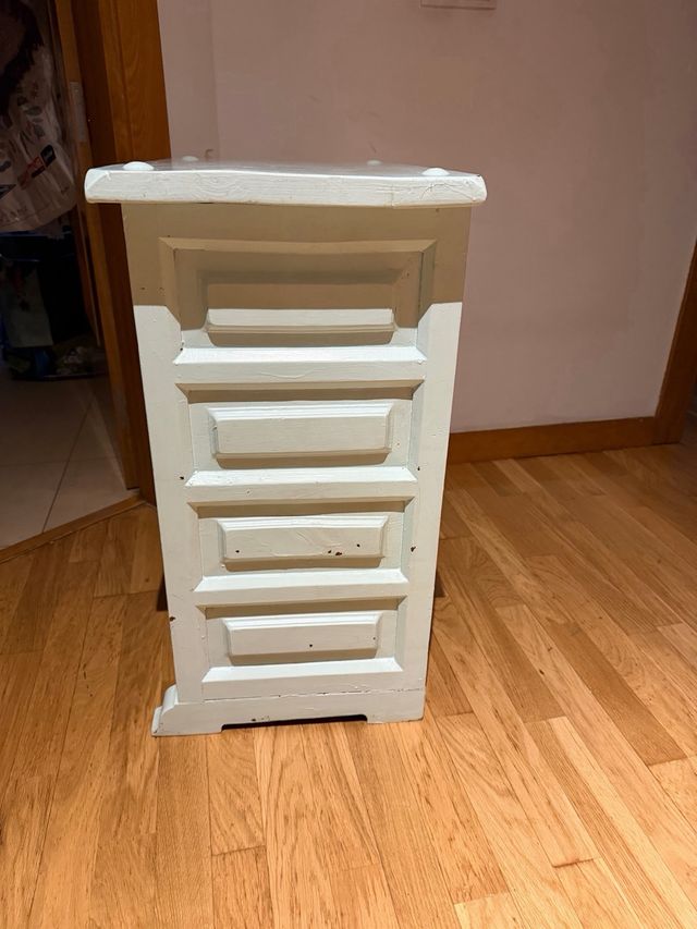 Mueble cajonera de madera