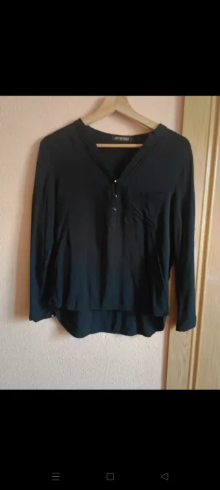 Camiseta manga larga mujer negra