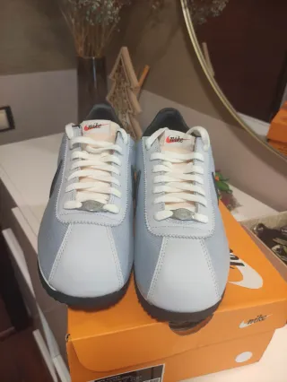 Zapatillas Nike Cortez Talla 42