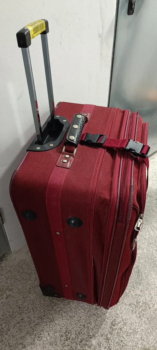 Valigia XXL da viaggio in granato marca Karpatos