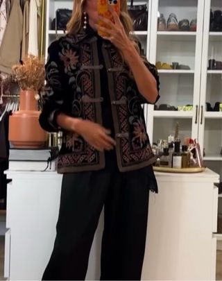 Chaqueta bordada terciopelo coleccion zara