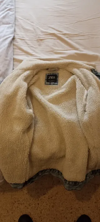 Cazadora tejana Zara de invierno - M