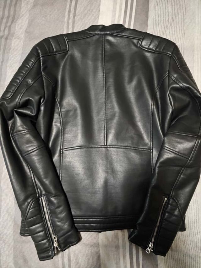 Chaqueta Cuero Hombre Bershka Negra
