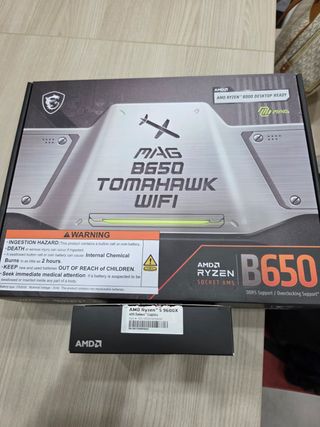 MSI B650 Tomahawk + Ryzen 5 9600X + Contact Frame