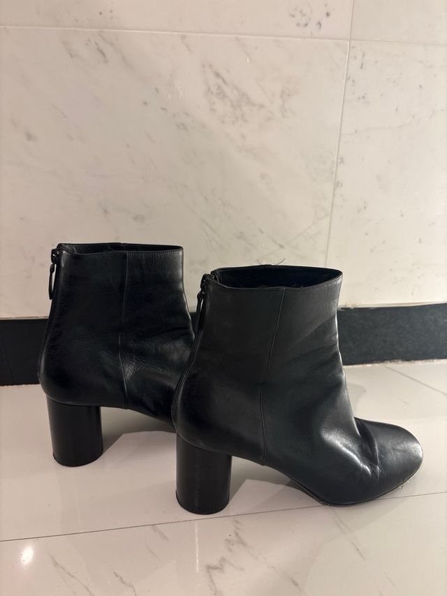 Botines de tacón Sandro negros