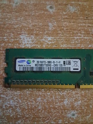 Memoria RAM Samsung 2GB DDR3 Sobremesa
