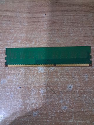 Memoria RAM Samsung 2GB DDR3 Sobremesa