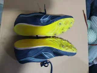 Zapatillas de atletismo azules