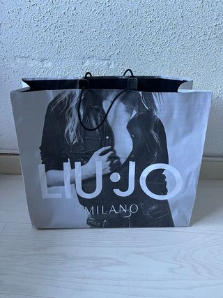 Bolso Liu Jo color crema