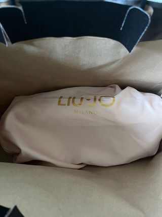 Bolso Liu Jo color crema