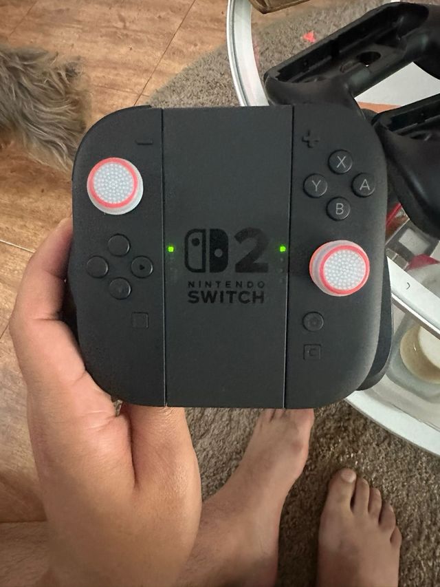 Nintendo Switch 2 + Mario kart + accesorios