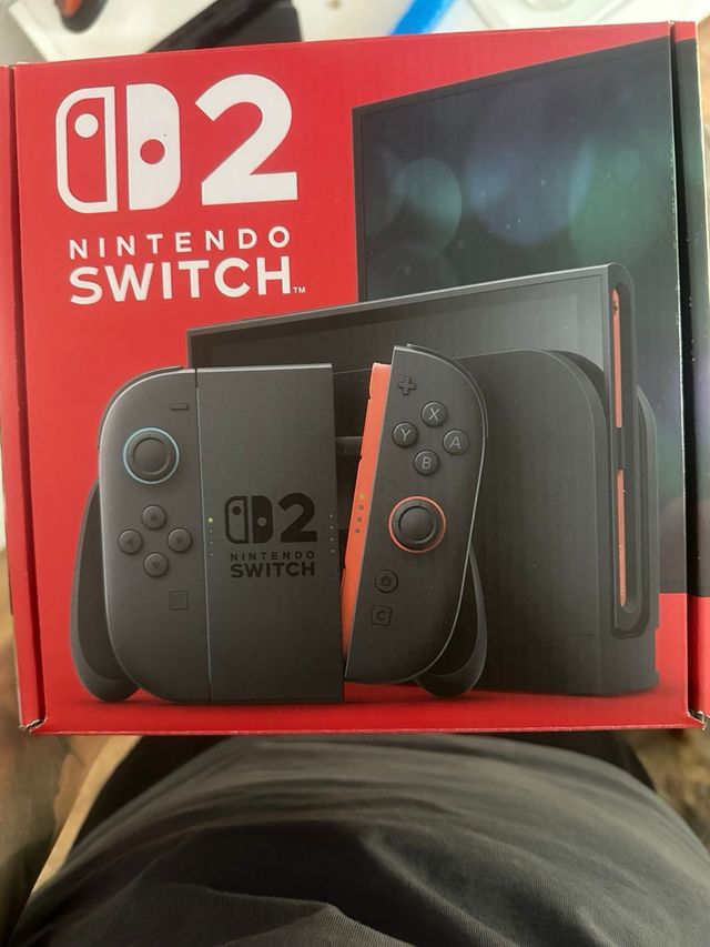 Nintendo Switch 2 + Mario kart + accesorios