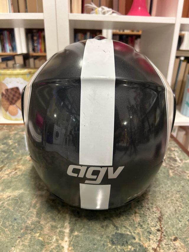 Casco AGV