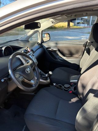 Toyota Verso Advance 2010