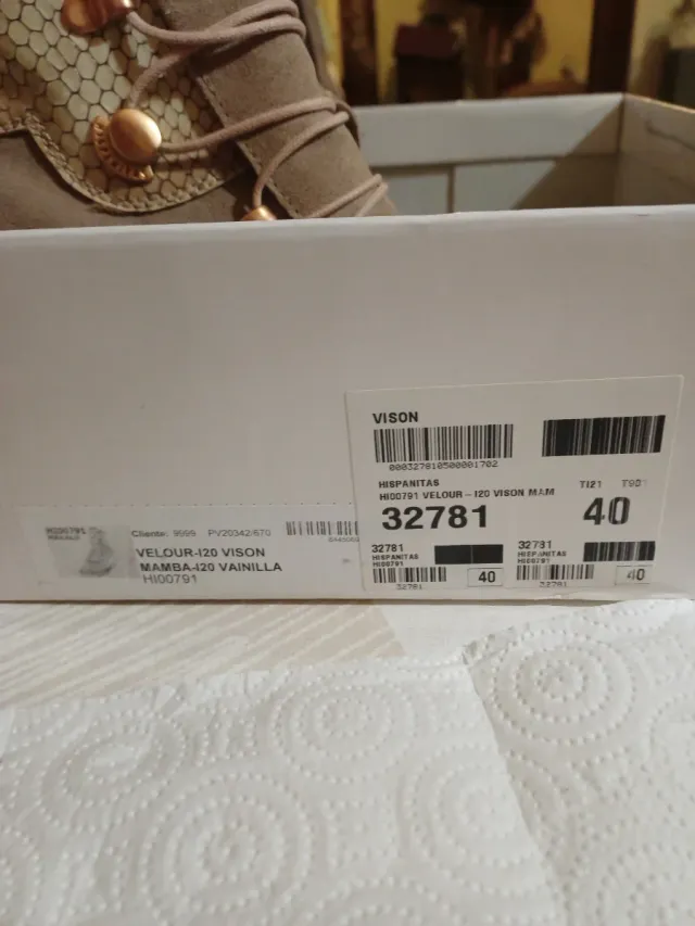 Botines beige , talla 40