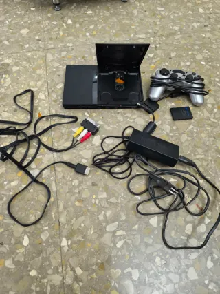 Consola PS2 Sony Negra + Accesorios