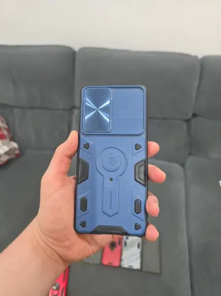 Custodie per iPhone e Samsung