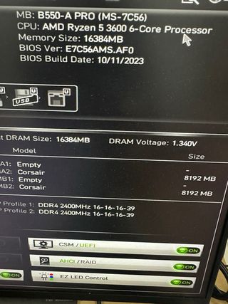 Corsair Vengeance LPX DDR4 RAM (2x8GB)2400mhz