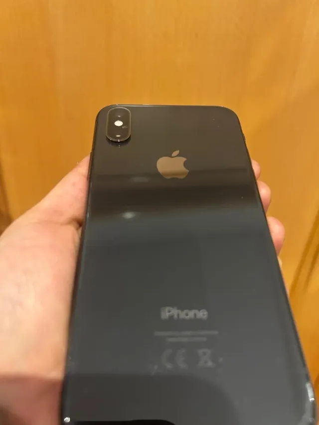 iPhone XS Space Gray