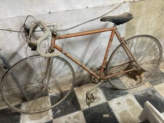 Bicicleta de carreras Romani