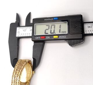 Reloj CYMA Dama de oro de 18k de Pila, 26.6 g.