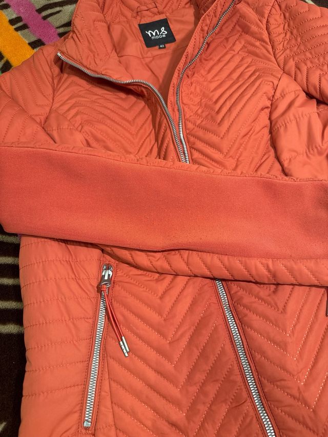 Chaqueta acolchada coral talla L