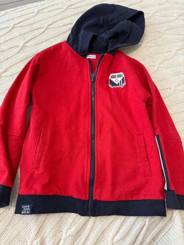 Chándal niño azul y rojo