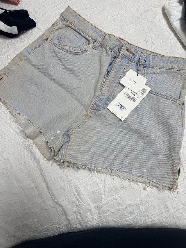 Shorts vaqueros desgastados