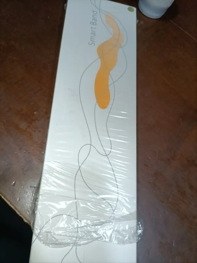 Smartwatch nuovo oro e rosa