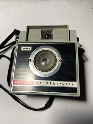 Cámara Kodak Brownie Fiesta Vintage