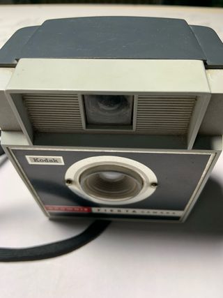 Cámara Kodak Brownie Fiesta Vintage