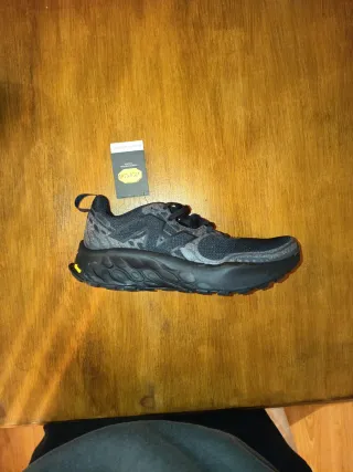 Zapatillas New Balance Fresh Foam X Hierro v8