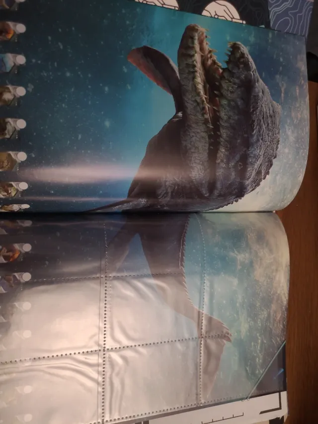 Álbum Jurásico Park Día y Maquetas