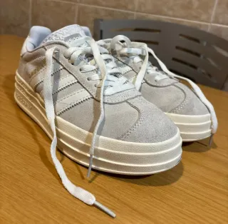 Deportivas Adidas Gazelle Plataforma Gris