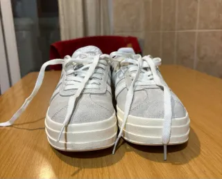 Deportivas Adidas Gazelle Plataforma Gris