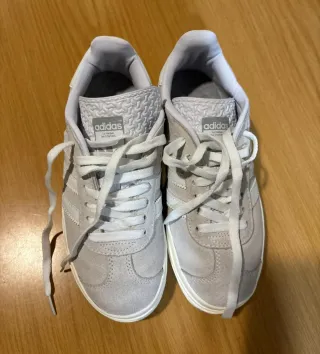 Deportivas Adidas Gazelle Plataforma Gris