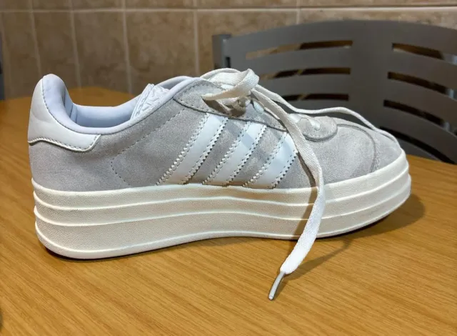 Deportivas Adidas Gazelle Plataforma Gris