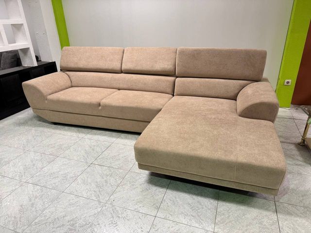 Chaise Longue Beige Reclinable. Gran Confort