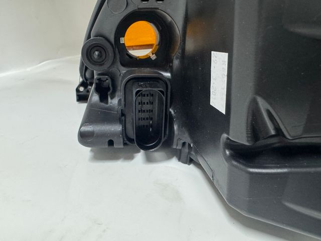 FARO DERECHO FORD FOCUS CROMADO NUEVO