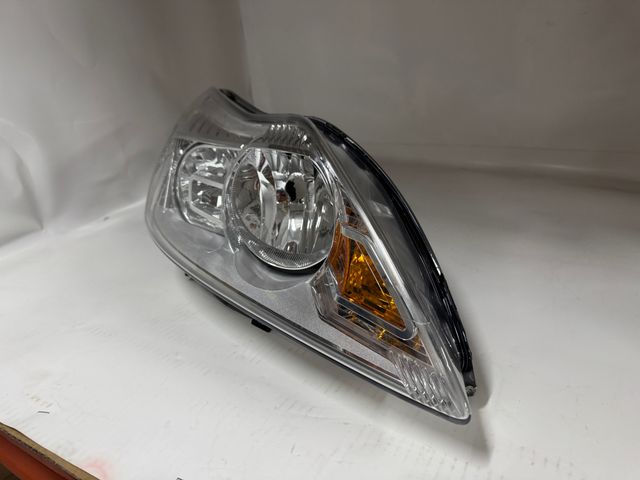 FARO DERECHO FORD FOCUS CROMADO NUEVO