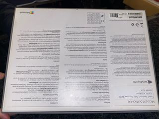 Microsoft Surface Go gris