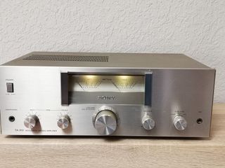 Amplificatore hifi SONY TA-212 anni '70