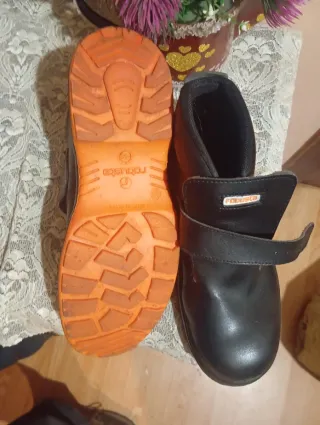 Botas de seguridad Robusta Talla 42