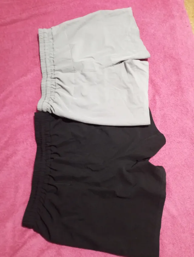 Pantalones cortos deportivos